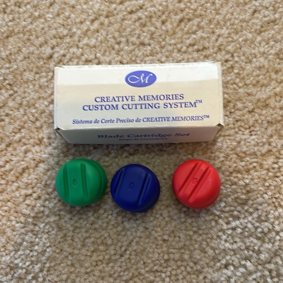 Creative Memories Circle cutting system, Square maker, lot - Picture 3 of 7